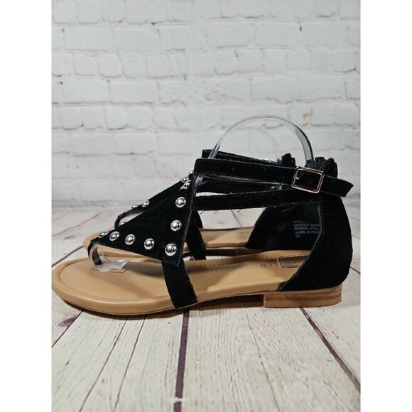 TORRID Leather Buckle Strap Sandals Women's Size 8W - Picture 1 of 8